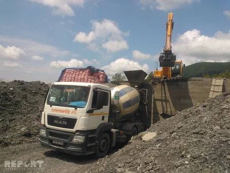 Qaxda çayların daşması və sel təhlükəsi yaranıb - FOTO - VİDEOREPORTAJ