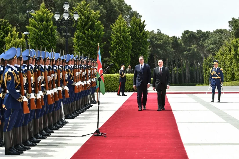 Serbiya Prezidenti Aleksandr Vuçiçin rəsmi qarşılanma mərasimi olub