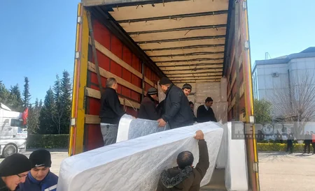 Türkiyəyə humanitar yardım aksiyasına Saatlı və Hacıqabul sakinləri də qoşulub 