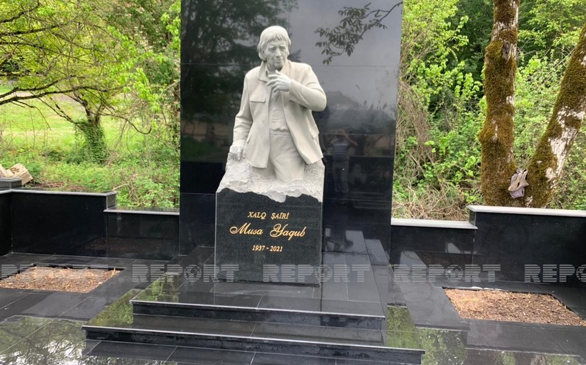 Musa Yaqubun qəbirüstü abidəsinin açılışı olub