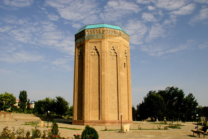 Naxçıvanda informasiya və rabitə xidmətləri artıb