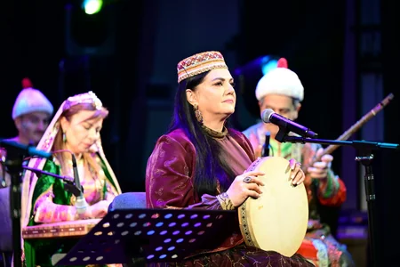 Bişkekdə Azərbaycanın Qədim Musiqi Alətləri Ansamblının konserti olub