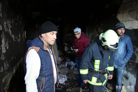 Bakıda yataqxanada baş verən yanğın söndürülüb - YENİLƏNİB - FOTO