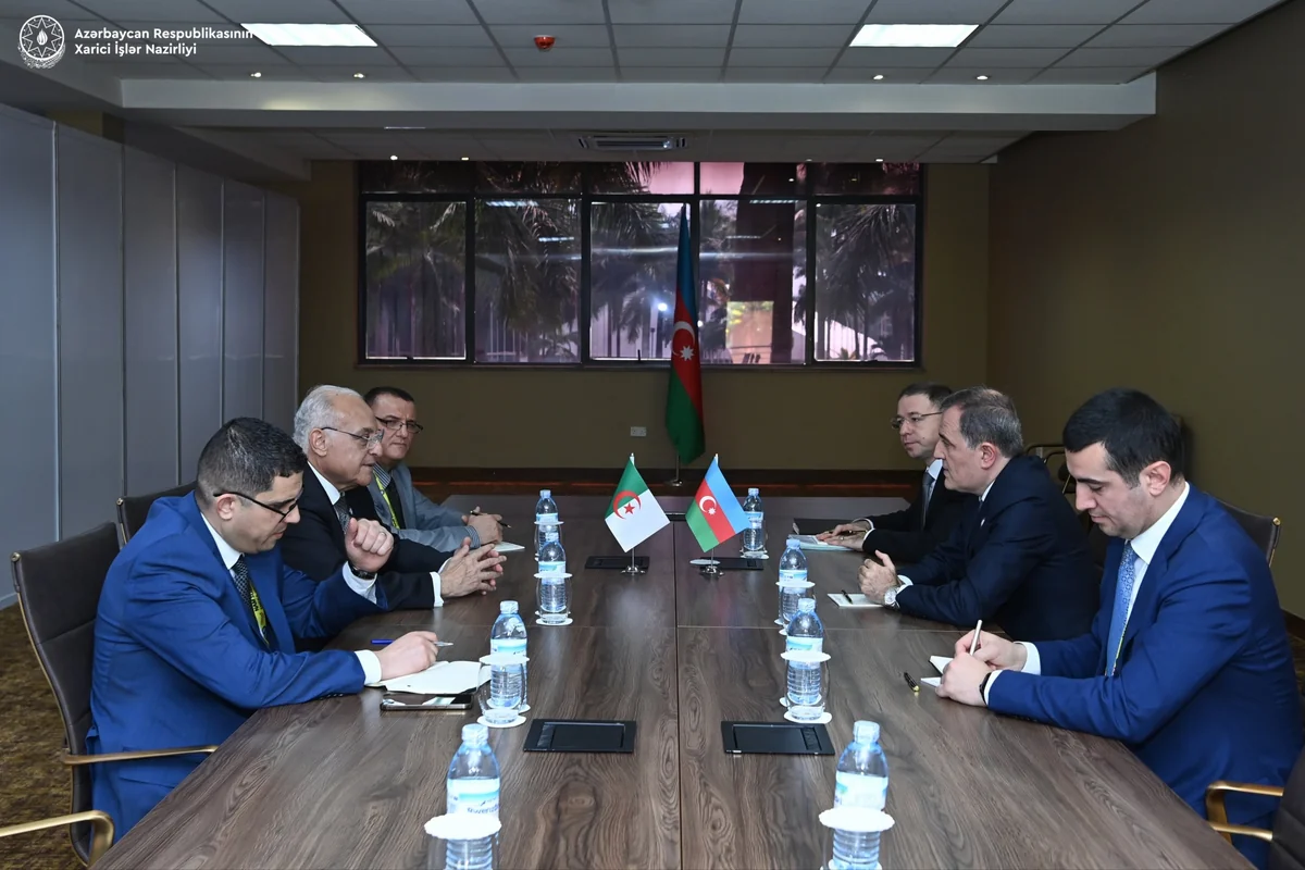 Ministers of Foreign Affairs of Azerbaijan and Algeria mull issues of cooperation
