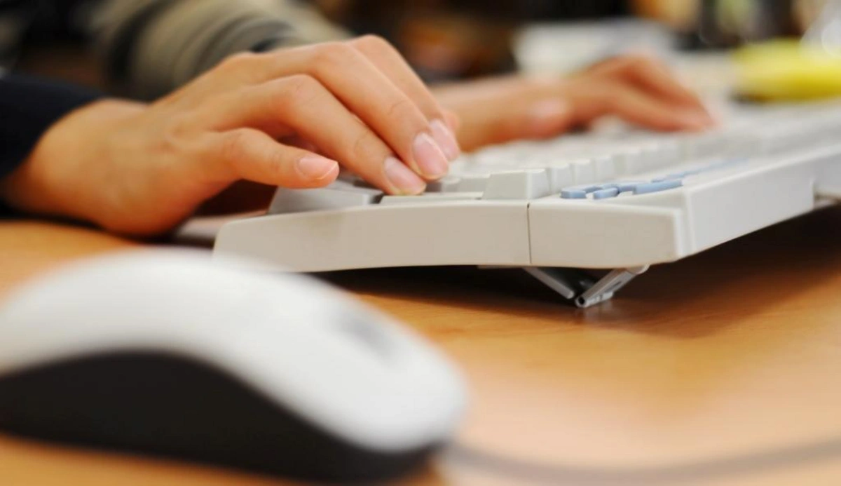 ​Azərbaycanda telefon borcunu onlayn öyrənmək mümkündür