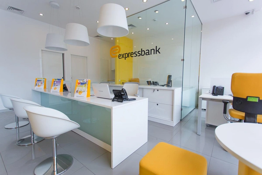 “Express Bank”ın xalis mənfəəti 38 % artıb