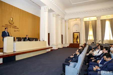 Gənc diplomatlar hərəkat yaradıblar - FOTOLAR