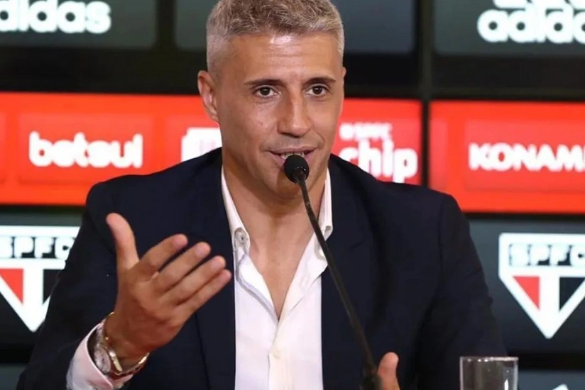 Ernan Krespo Braziliya klubundan istefa verib