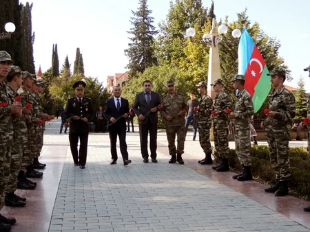Murovdağ döyüşçüləri Üzeyir Hacıbəyli və Əhməd Cavadın xatirəsini yad edib