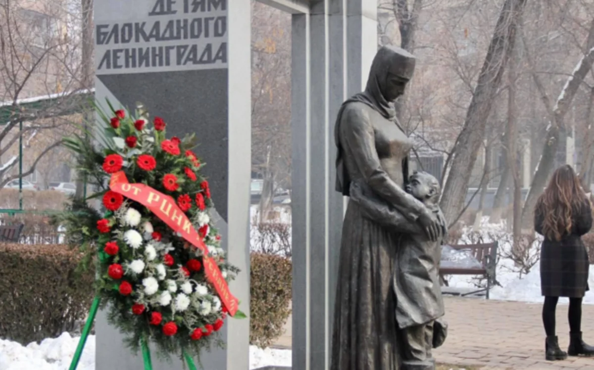 Осквернивший памятник блокадникам житель Еревана дал подписку о невыезде