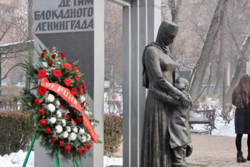 Осквернивший памятник блокадникам житель Еревана дал подписку о невыезде