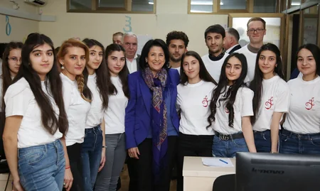 Salome Zurabişvili: “Kvemo Kartli bölgəsində gürcü dilinin tədrisi gücləndirilməlidir”