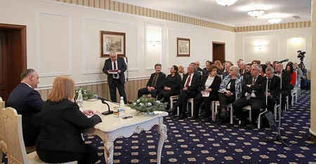 Prezident İqor Dodon Moldova Azərbaycanlıları Konqresini təltif edib