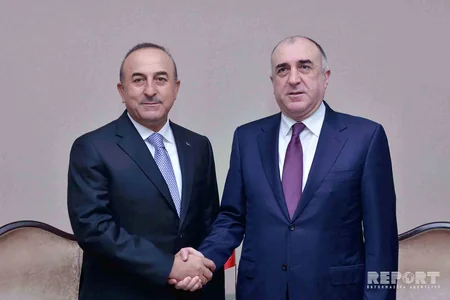 Bakıda Azərbaycan, Türkiyə və Pakistan XİN başçılarının ilk üçtərəfli görüşü başlayıb