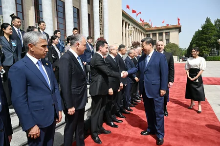 Azərbaycan Prezidenti İlham Əliyevin Pekində rəsmi qarşılanma mərasimi olub