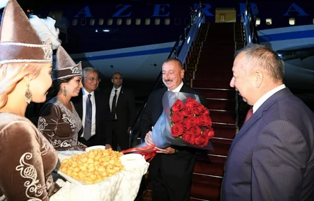 Prezident İlham Əliyev Qırğız Respublikasına səfərə gəlib