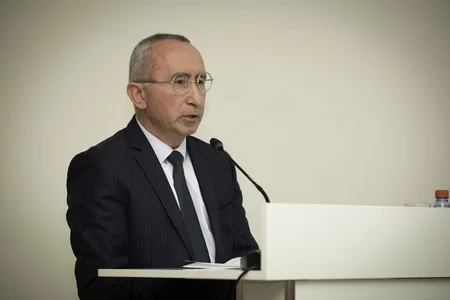 SOCAR-ın Təlim, Tədris və Sertifikatlaşdırma İdarəsi 100 mininci sertifikatı təqdim edib