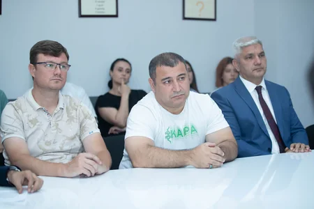 Milli Paralimpiya Komitəsində baş məşqçilərlə görüş keçirilib