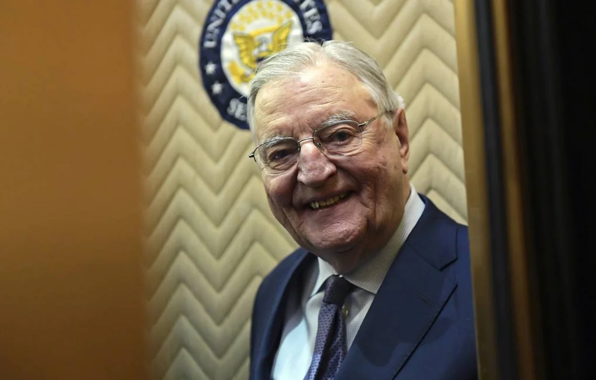 ABŞ-ın keçmiş vitse-prezidenti vəfat edib