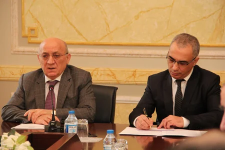 Dini Qurumlarla İş üzrə Dövlət Komitəsində kollegiya iclası keçirilib