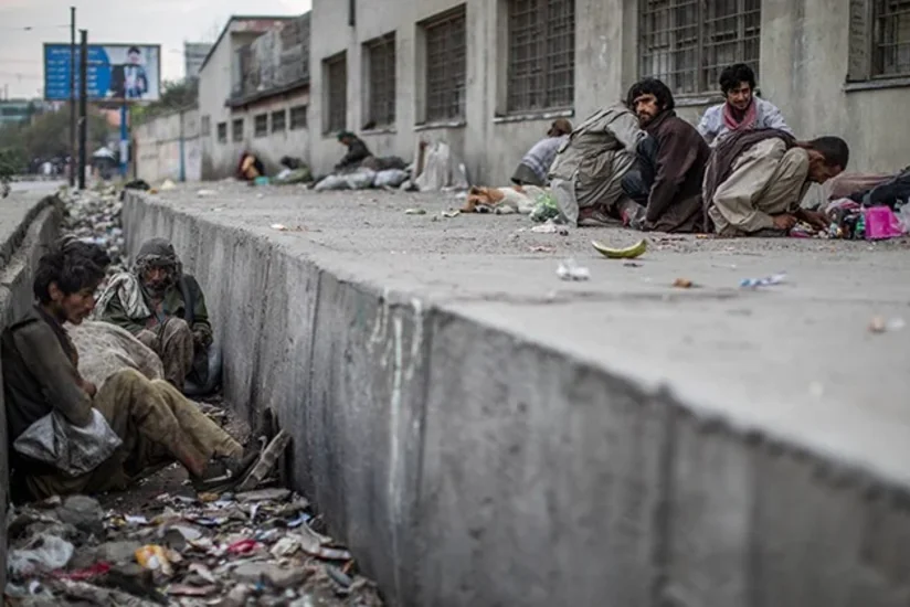 Жители Кабула жалуются на рост цен и дефицит лекарств