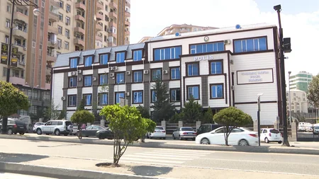 İnsanları müqəddəs ziyarətgahlara aparacağı adı ilə aldadıb dələduzluq edən şəxs saxlanılıb - VİDEO - YENİLƏNİB