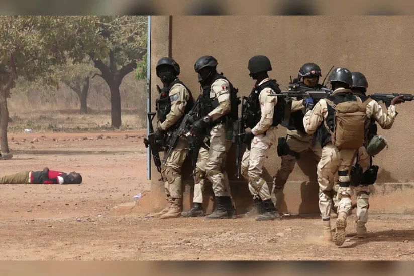 Burkina-Fasoda silahlı hücum zamanı 10-a yaxın insan ölüb