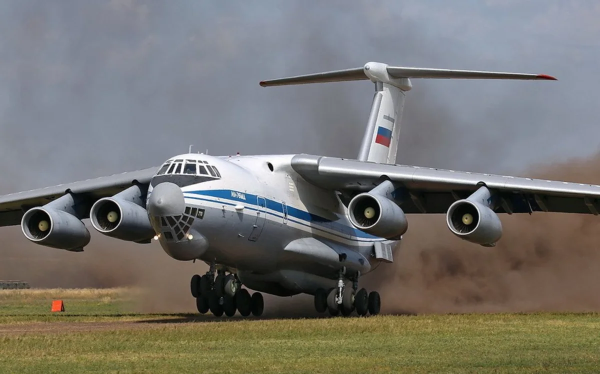 Над Киевом сбили два российских самолета