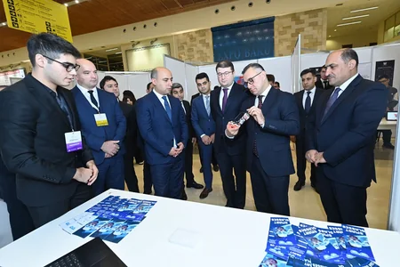 SAF 2023-ün üçüncü günündə dövlət rəsmiləri yarışları izləyiblər 