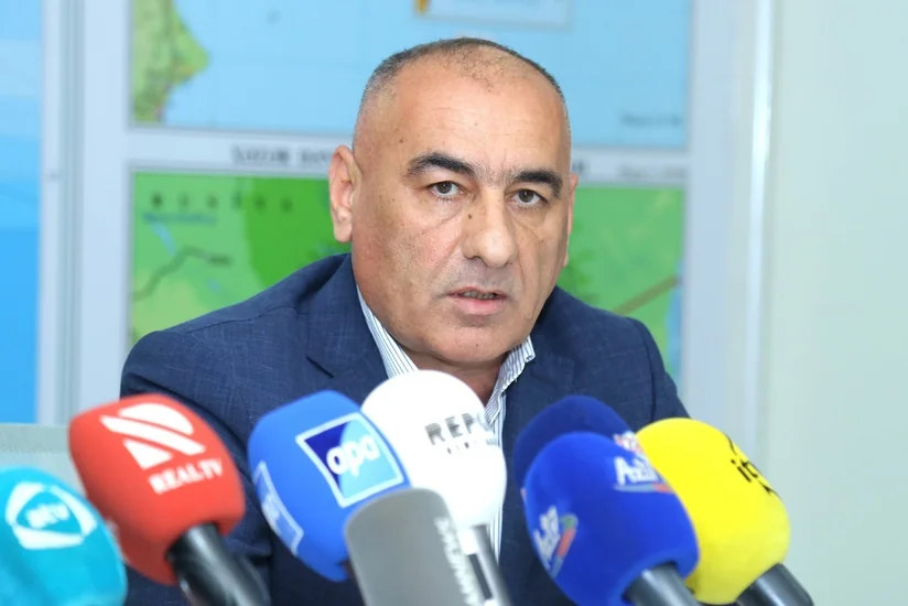 ETSN-in departament direktoru: Ümid edirik ki, yaxın vaxtda yanğının söndürülməsini təmin edəcəyik - VİDEO