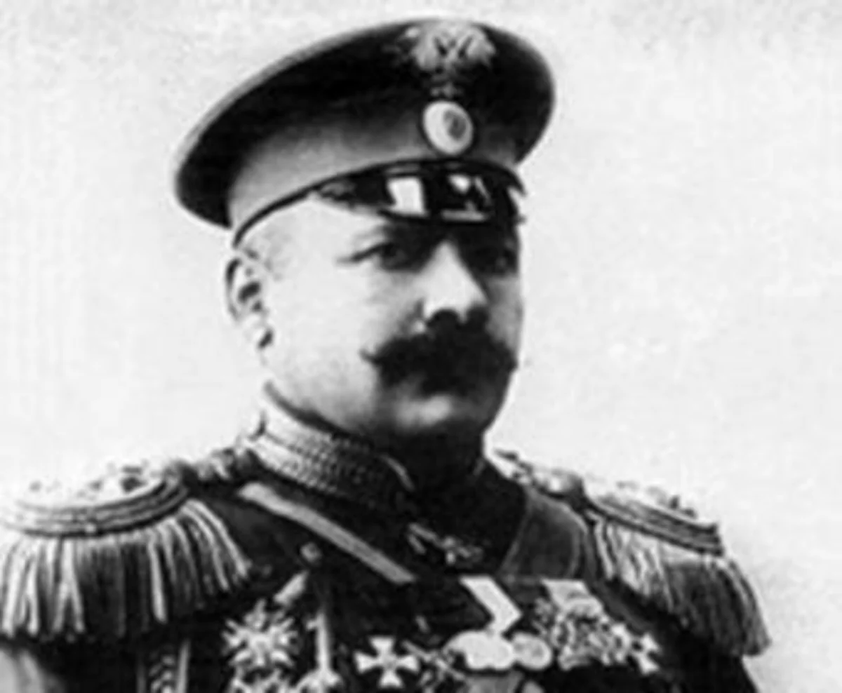 Sankt-Peterburqda general Hüseyn Xan Naxçıvanskinin heykəli qoyulacaq