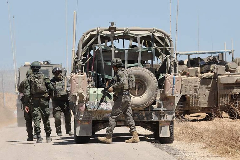 İsrail Suriya ordusunun  mövqelərinə hücum edib