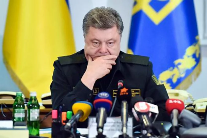 Порошенко призвал ввести новые санкции против России