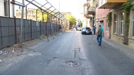 Bakının Zərgərpalan küçəsində təmir işləri aparılır