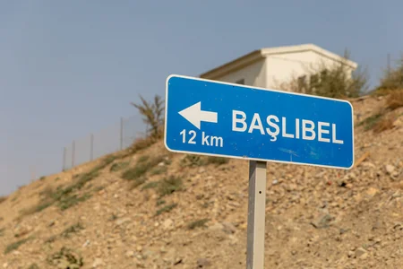 Tutxun sahəsində geoloji kəşfiyyatın aparılması üçün minalardan təmizlənir