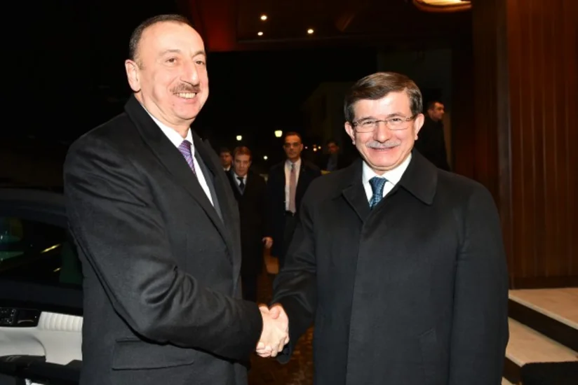 Prezident İlham Əliyev Türkiyənin Baş naziri Əhməd Davudoğlu ilə görüşüb