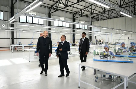Prezident İlham Əliyev “LATIFA” Laçın tikiş fabrikinin açılışında iştirak edib - YENİLƏNİB