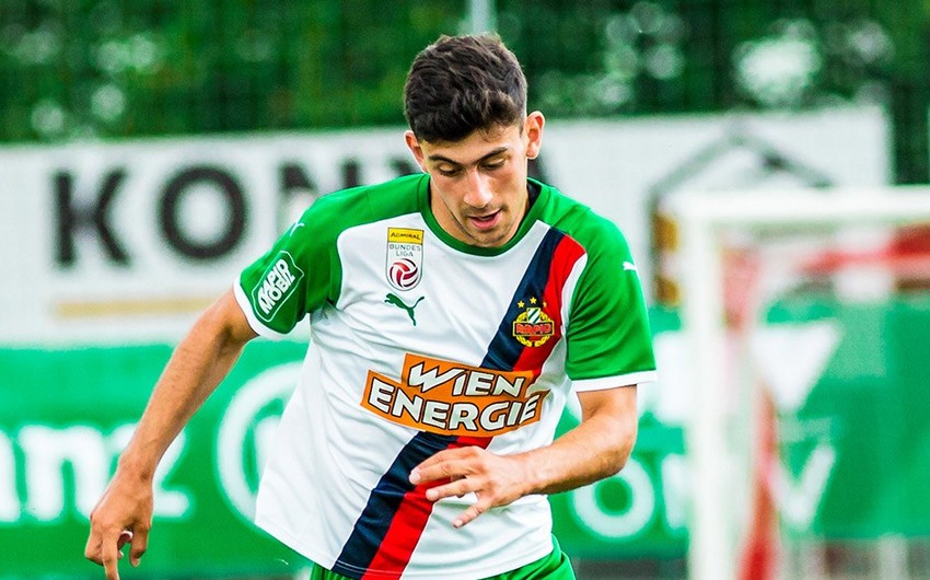 Barcelona transfers Turkish player