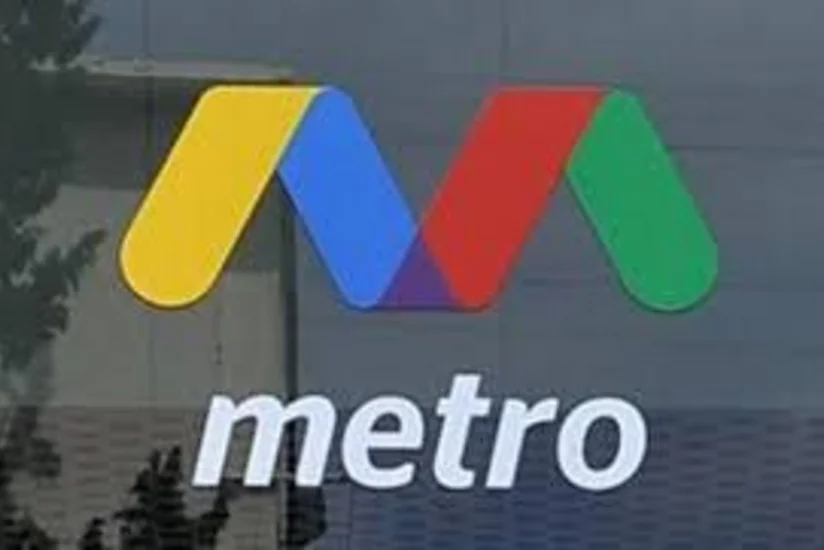Bakı metrosunda sərnişinin halı pisləşib