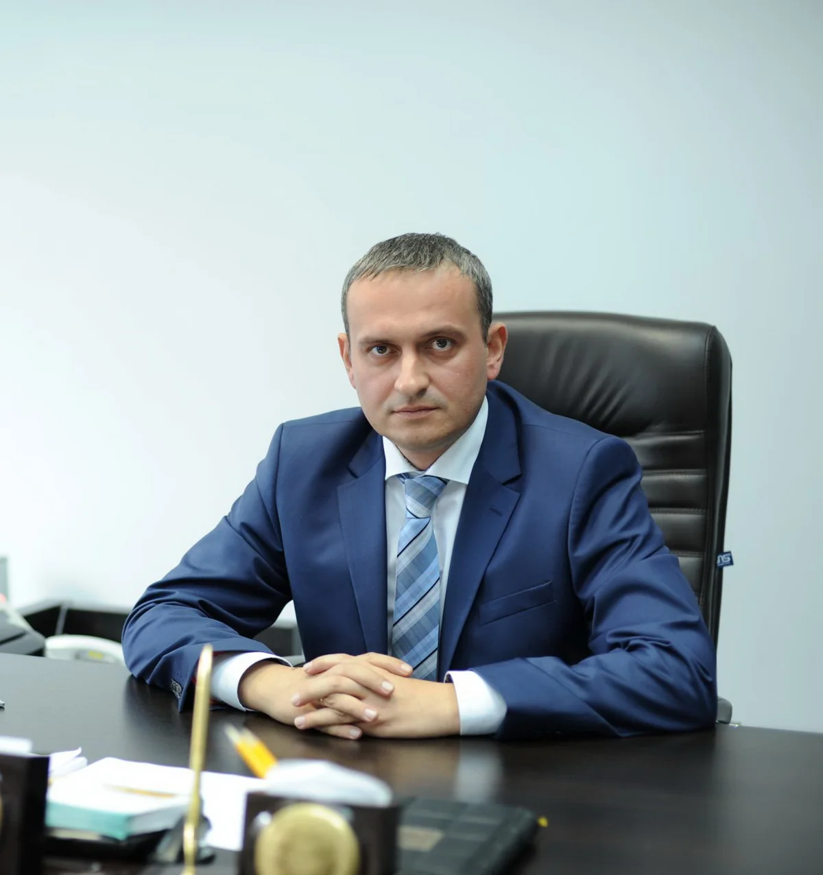 Belarusun nəqliyyat və kommunikasiya naziri 47 yaşında qəflətən vəfat edib