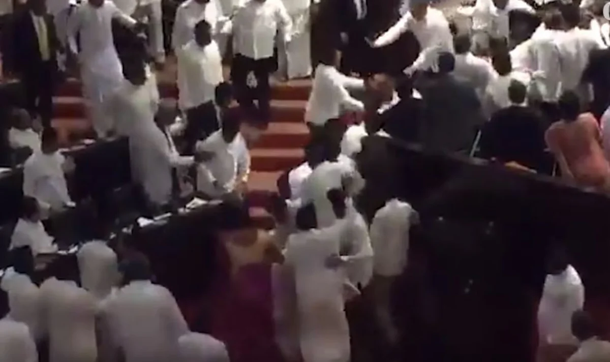 Sri Lankan lawmakers brawl in Parliament over PM row - VIDEO