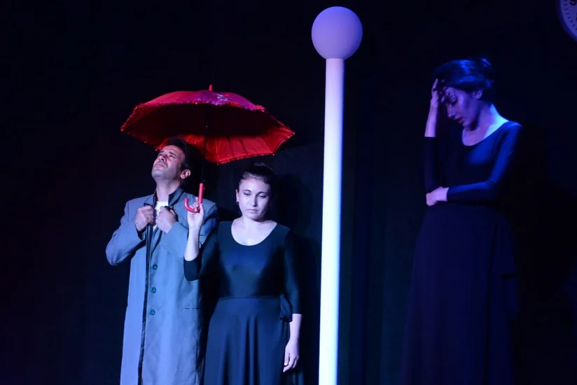 Pantomima Teatrı Adagio poetik düşüncə tamaşasının premyerasını təqdim edib