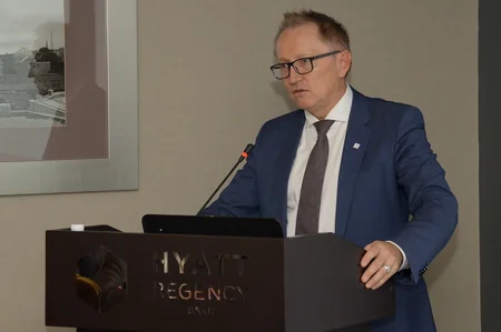 Nazir müavini: Azərbaycanda elektron ticarət 7 dəfə artıb