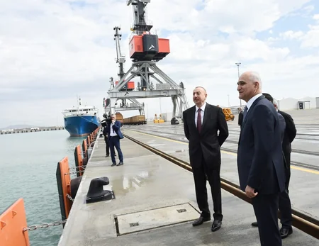 Prezident İlham Əliyev Bakı Beynəlxalq Dəniz Ticarət Limanı Kompleksinin açılışında iştirak edib - YENİLƏNİB