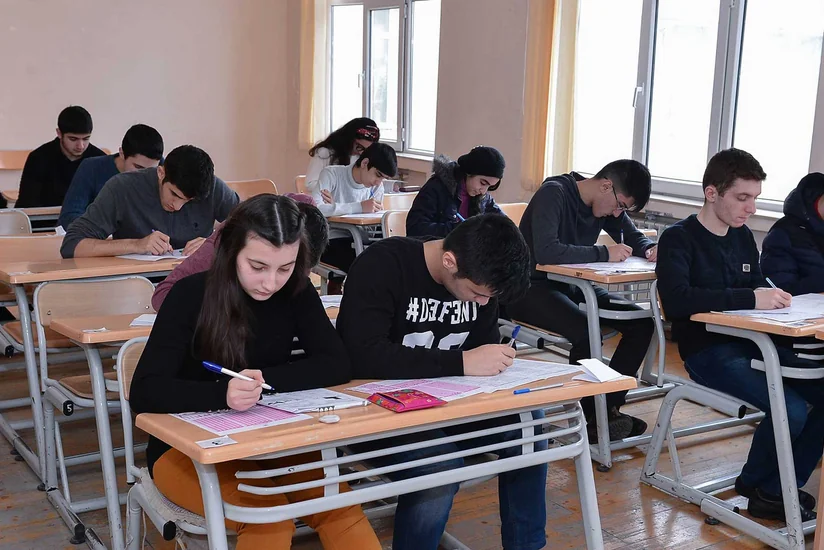 Bu gün Azərbaycanda ilk sınaq imtahanı keçirilir