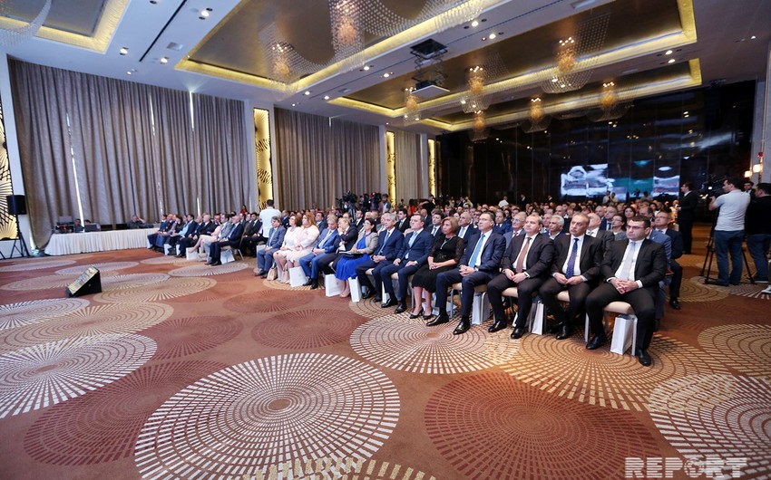 Təhsil Nazirliyi hesabat tədbiri keçirib
