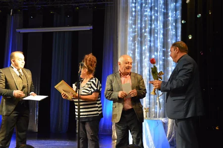 Gənc Tamaşaçılar Teatrı Sima mükafatını təqdim edib