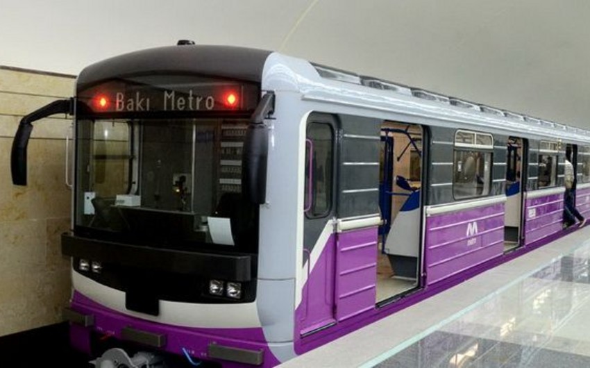 Bakı Metropoliteninin bir qrup işçisi mükafatlandırılıb - SİYAHI