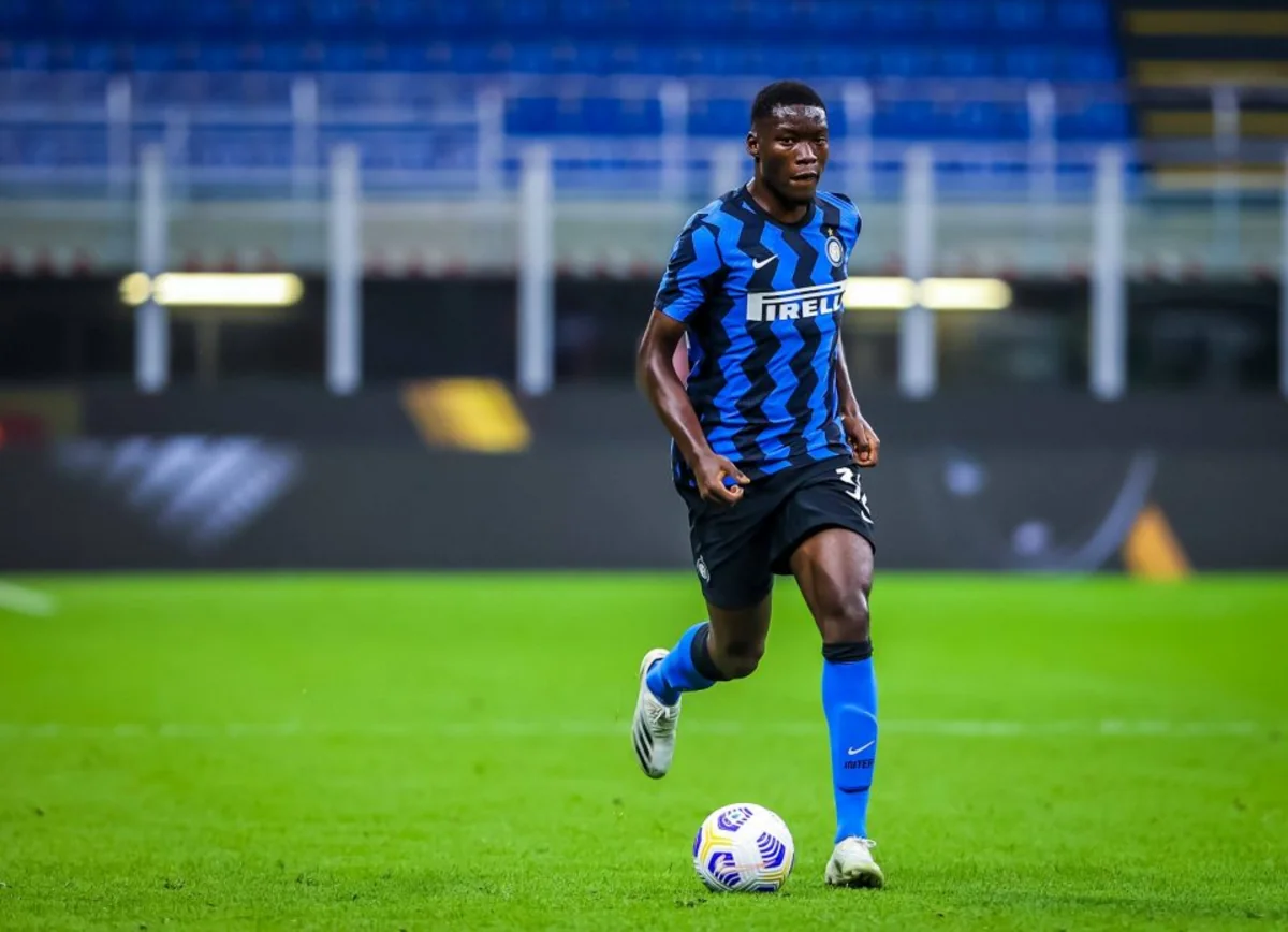 Sevilya İnterin futbolçusunu birdəfəlik transfer edib