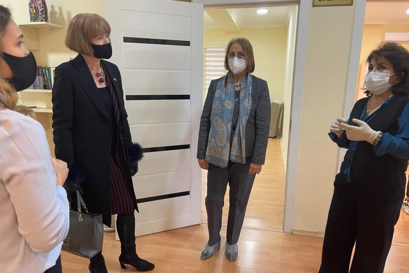 Wendy Morton meets with Azerbaijani civil society representatives
